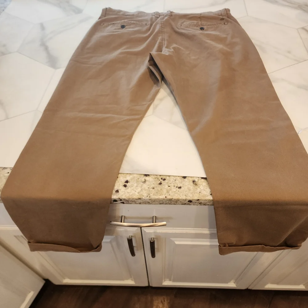 LUCKY BRAND, MENS NEW WITH TAGS,size 36- 121 slim Chino khaki tan pants,coolmax - Picture 14 of 16